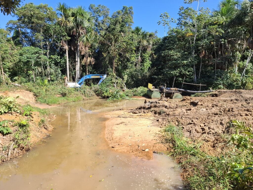 Desassoreamento do Igarapé São Salvador em Cruzeiro do Sul. Foto: cedida