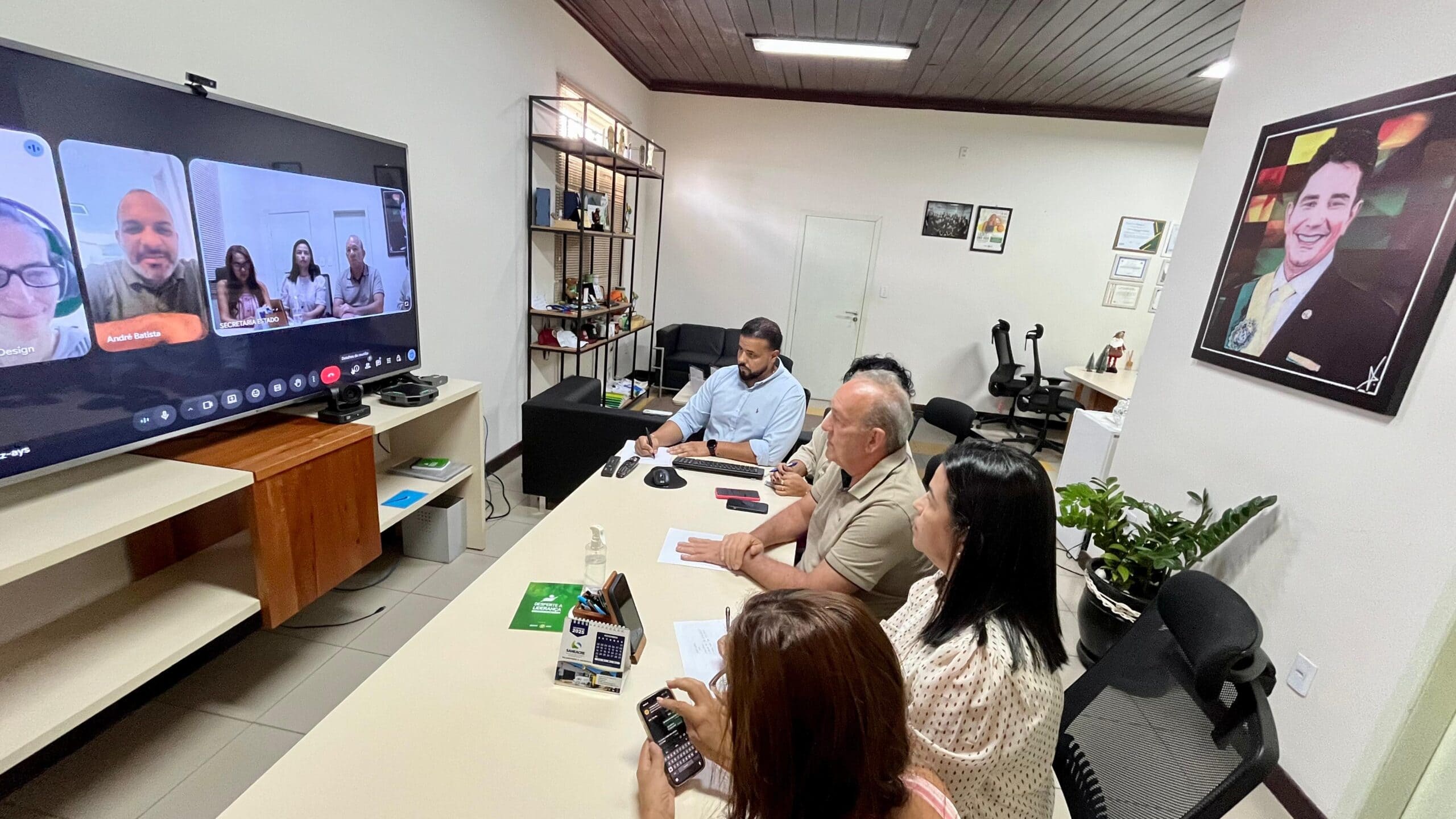 Em reunião virtual, secretário Luiz Calixto e equipe da Segov ajustam detalhes do evento com coronel André Batista, em Brasileia. Foto: Ascom/Segov