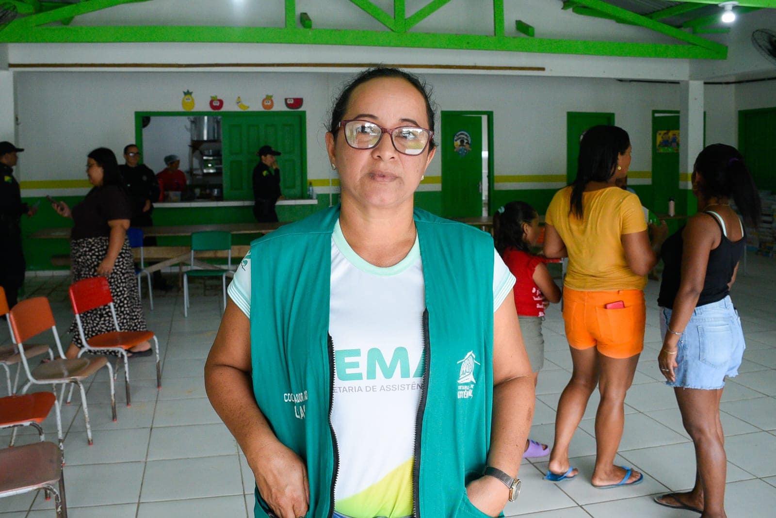 Rosemeire é coordenadora do Cras em Rodrigues Alves e participou da ação, juntamente com a equipe. Foto: Marcos Santos/Secom