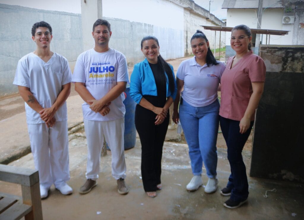 Anthagoras Dantas e equipe responsavel pela ação. Foto: José Lucas Gaia/Iapen