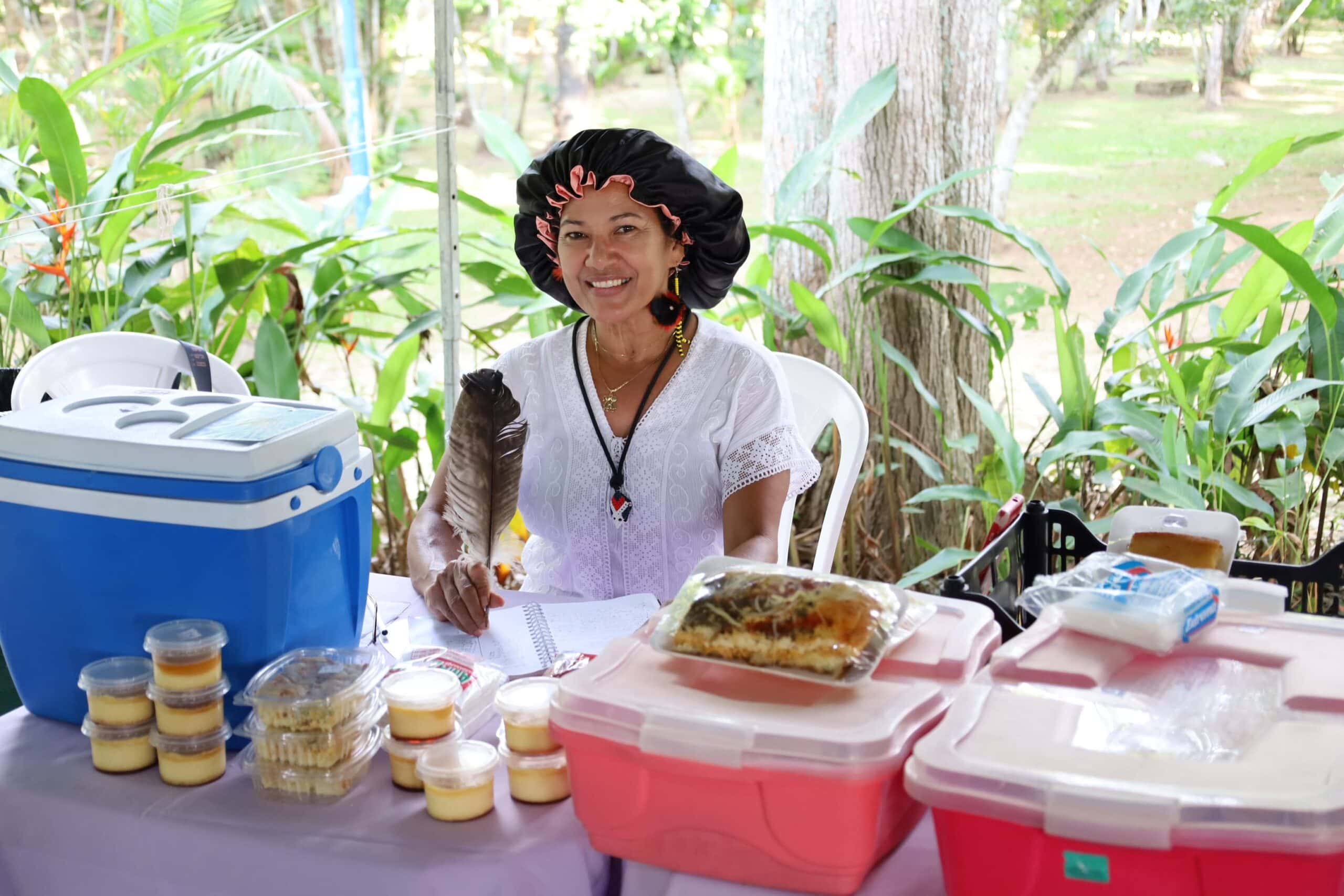 Semulher realiza feira de mulheres empreendedoras no Horto Florestal