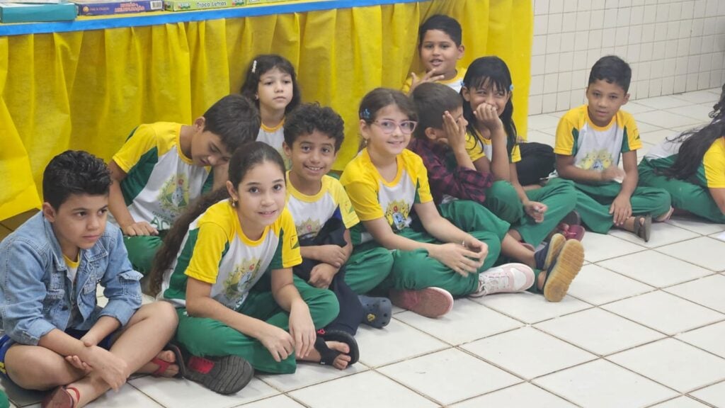 No Programa Elos, alunos participam de atividades lúdicas e interativas. Foto: Stalin Melo/SEE