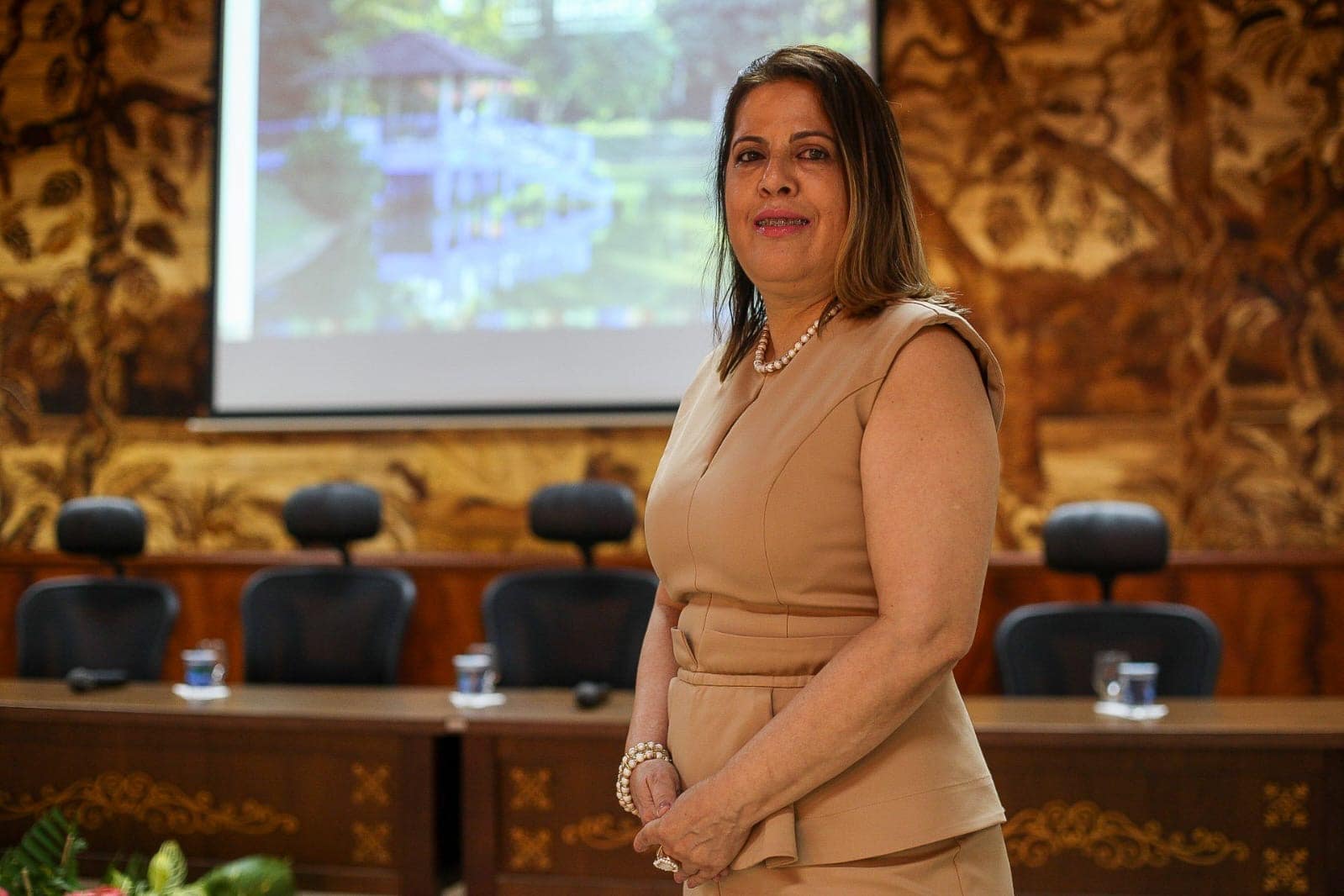 Coordenadora Ana Cláudia Batista: “O curso contou com aulas práticas e os alunos visitaram todos os pontos turísticos; foram de Assis Brasil ao Croa e realizaram guiamentos”. Foto: Dhárcules Pinheiro/Secom