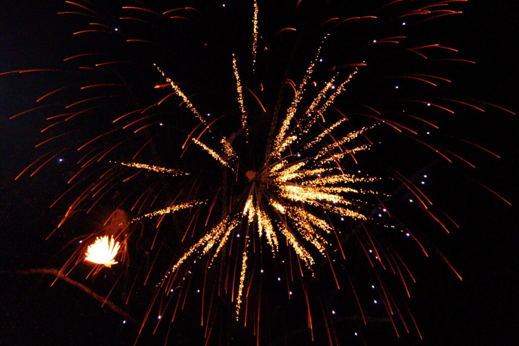 Show pirotécnico iluminou o céu e marcou a virada do ano. Foto: Diego Silva/ Secom