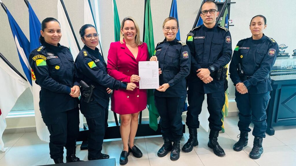 Detran e PMAC celebram renovação do convênio. Foto: Andryo Amaral/Detran