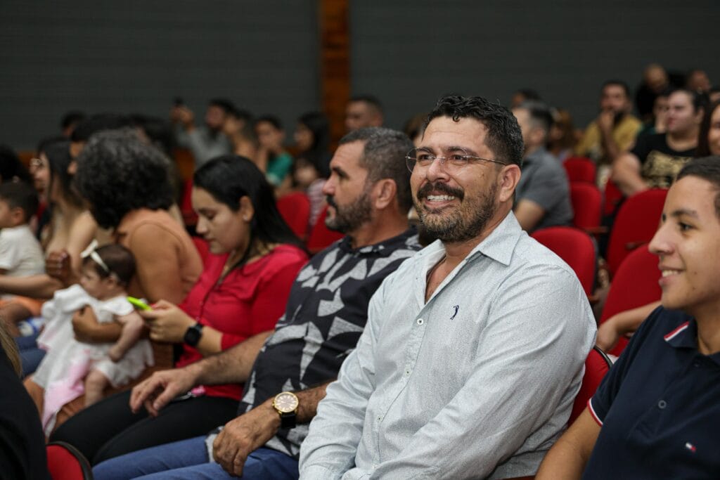 Muitos professores temporários conseguiram ser efetivos por meio do concurso. Foto: José Caminha/Secom
