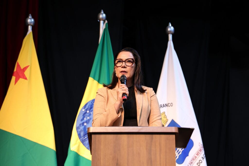 Vice-governadora Mailza Assis destaca que concurso impacta na qualidade do ensino no Acre. Foto: José Caminha/Secom