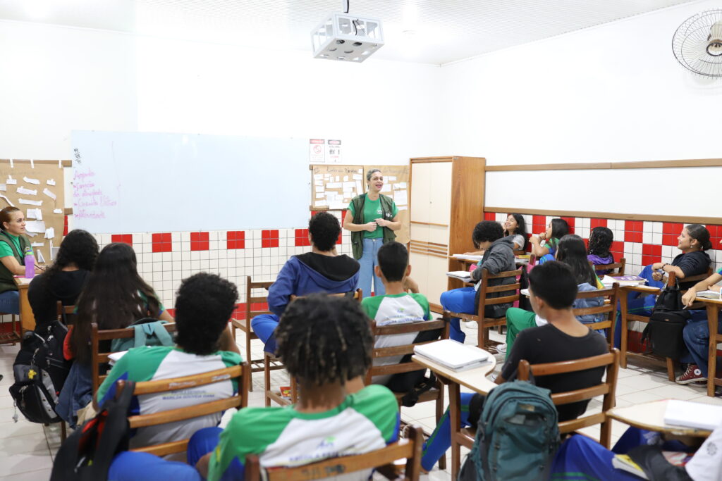 Oficinas abordam temas como saúde mental, respeito, cidadania e protagonismo juvenil. Foto: Mardilson Gomes/SEE