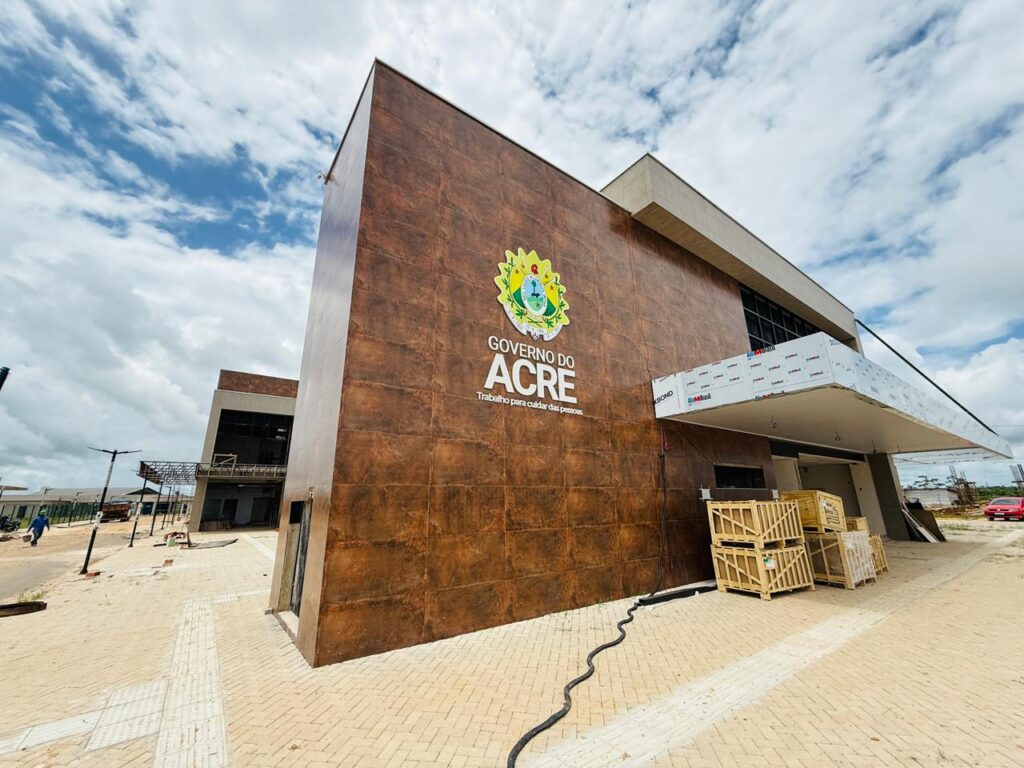 Prédio da primeira etapa se aproxima da fase de conclusão. Foto: Luis Oliveira/Seop