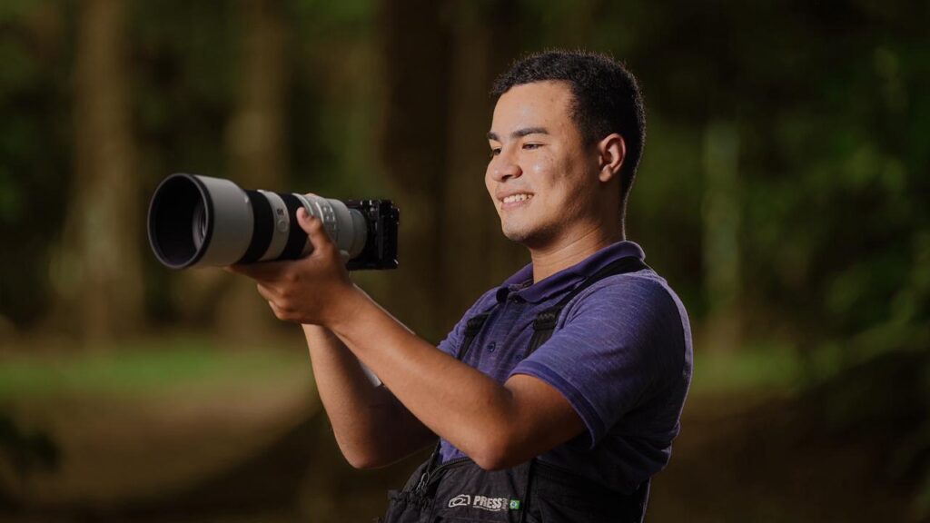 “A fotografia pra mim não é só um trabalho, mas uma forma diferente de ver o mundo”, destacou Samuel. Foto Cleiton Lopes/Secom