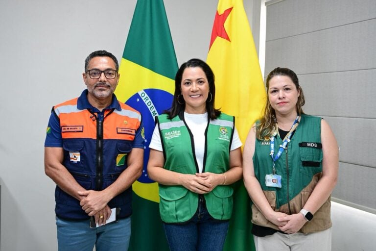 Acre e governo federal dialogam para fortalecimento de ações emergenciais do Sistema Único de Assistência Social
