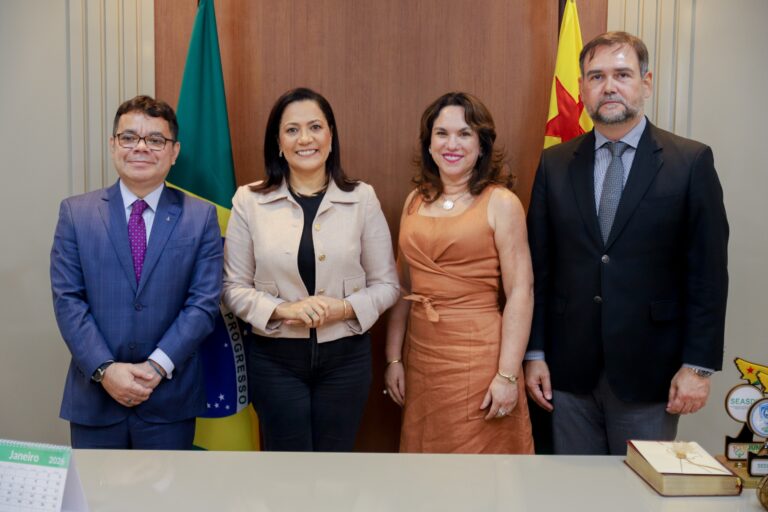 Vice-governadora Mailza recebe novo procurador-geral de Justiça Oswaldo D’Albuquerque e reforça diálogo interinstitucional