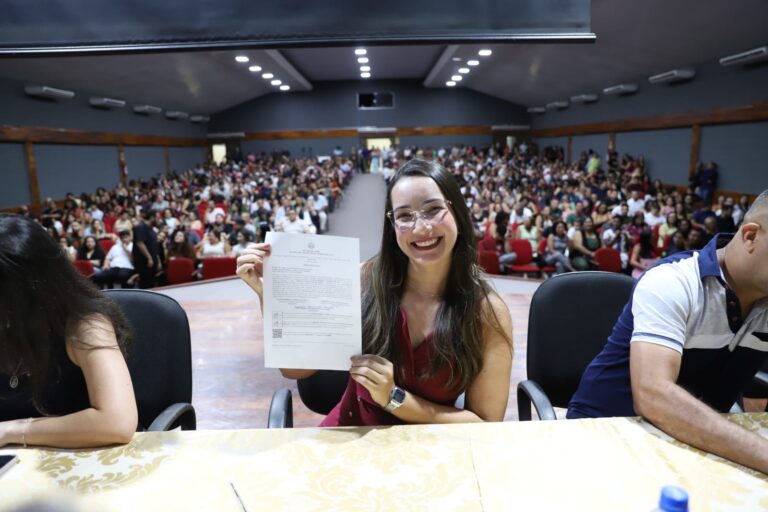 Governo faz nova convocação para posse de aprovados do concurso da Educação