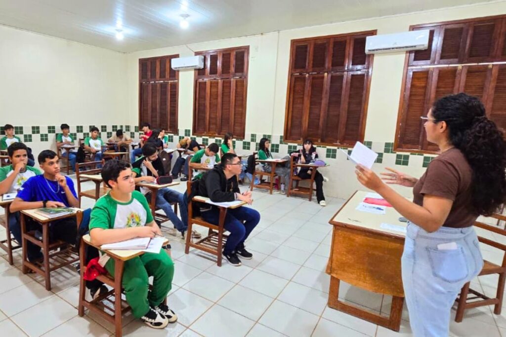 Equipes do centro apresentaram a novidade às turmas e esclareceram dúvidas sobre o novo espaço de voz dos discentes. Foto: Ascom/Ieptec