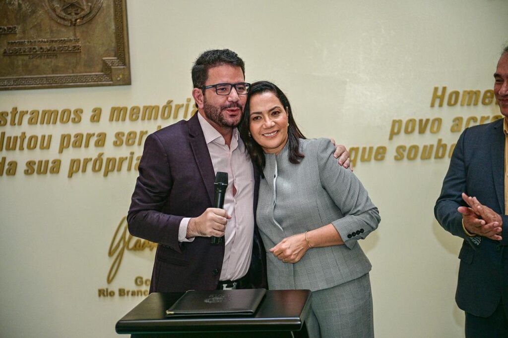 Mailza Assis dará continuidade à gestão, priorizando o plano de governo já adotado por Gladson Camelí. Foto: Diego Gurgel/Secom