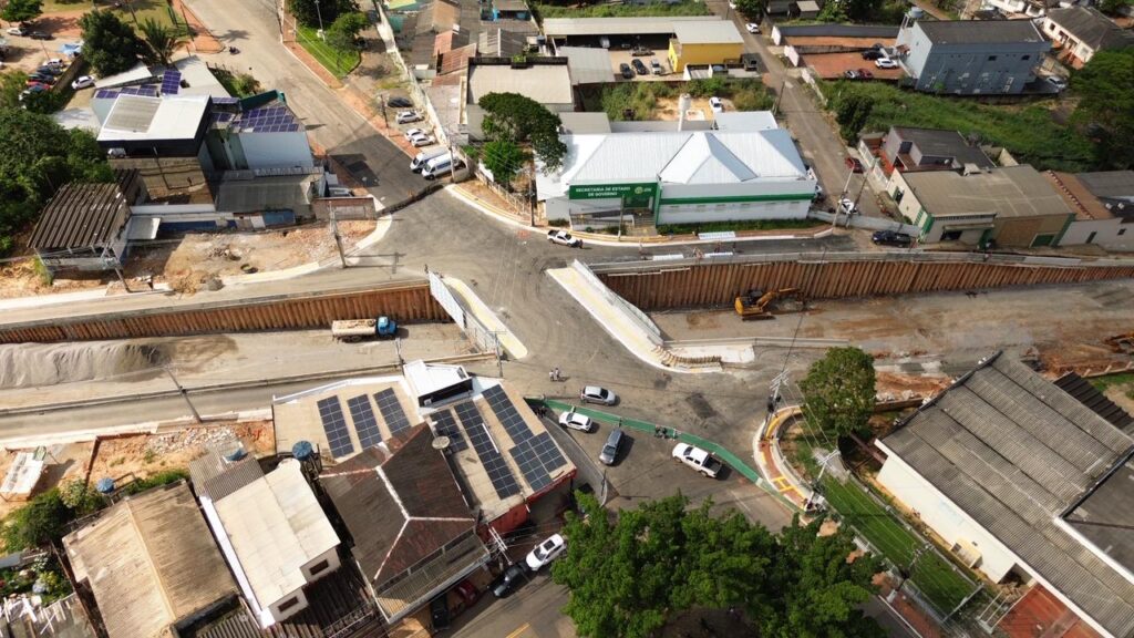 Obras do viaduto do Complexo Viário são realizadas no cruzamento das avenidas Ceará e Getúlio Vargas. Foto: Zeh Luiz/Secom