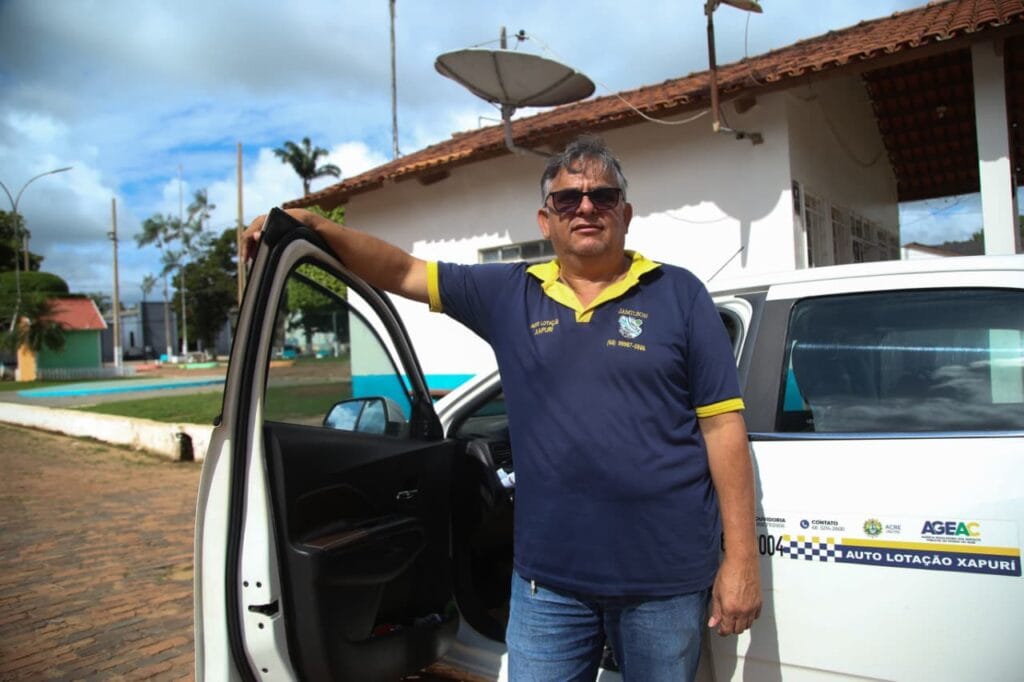 Taxistas comemoram obras que facilitam a locomoção. Foto: Dhárcules Pinheiro/Secom