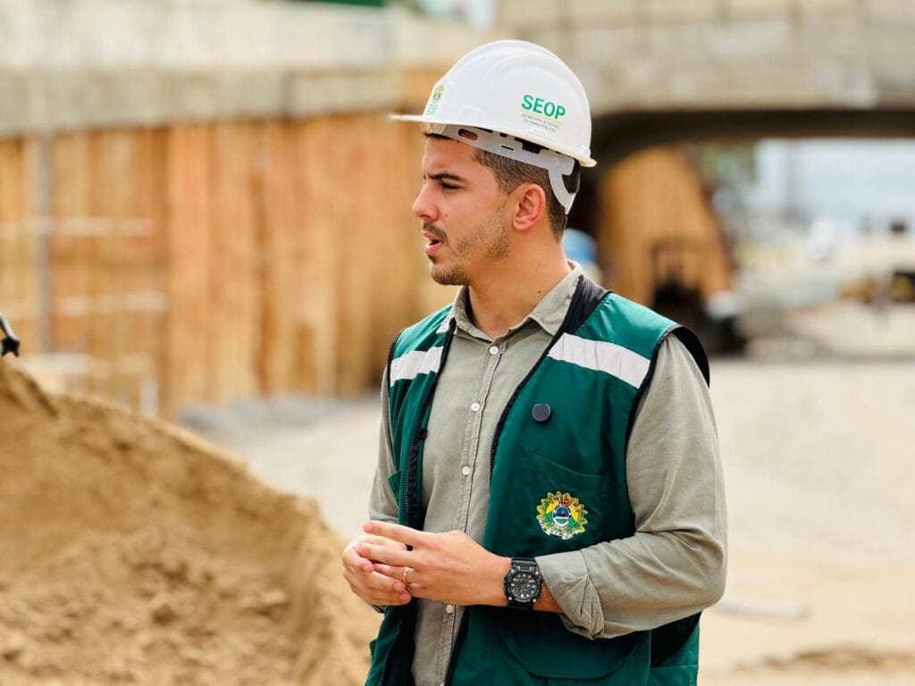 Gestor da Seop acompanha diariamente andamento das obras. Foto: Luis Oliveira/Seop