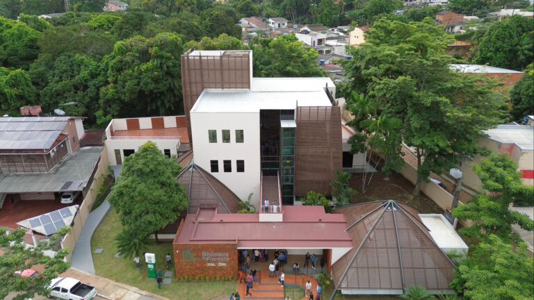 Governo reinaugura Biblioteca da Floresta com sede do IMC