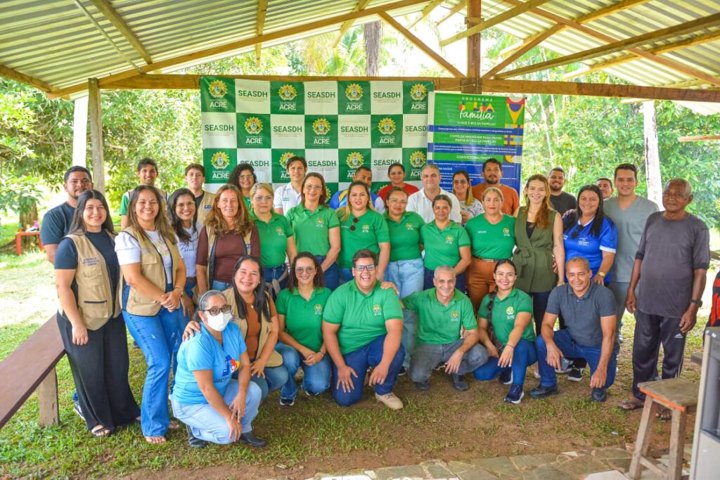 Ação integrada entre Estado e Município amplia serviços na zona rural de Cruzeiro do Sul. Foto: Marcos Santos/Secom