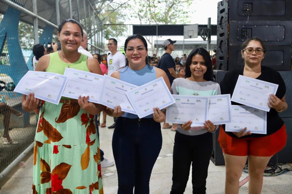 População foi atendida no evento. Foto: Alice Leão/SECOM