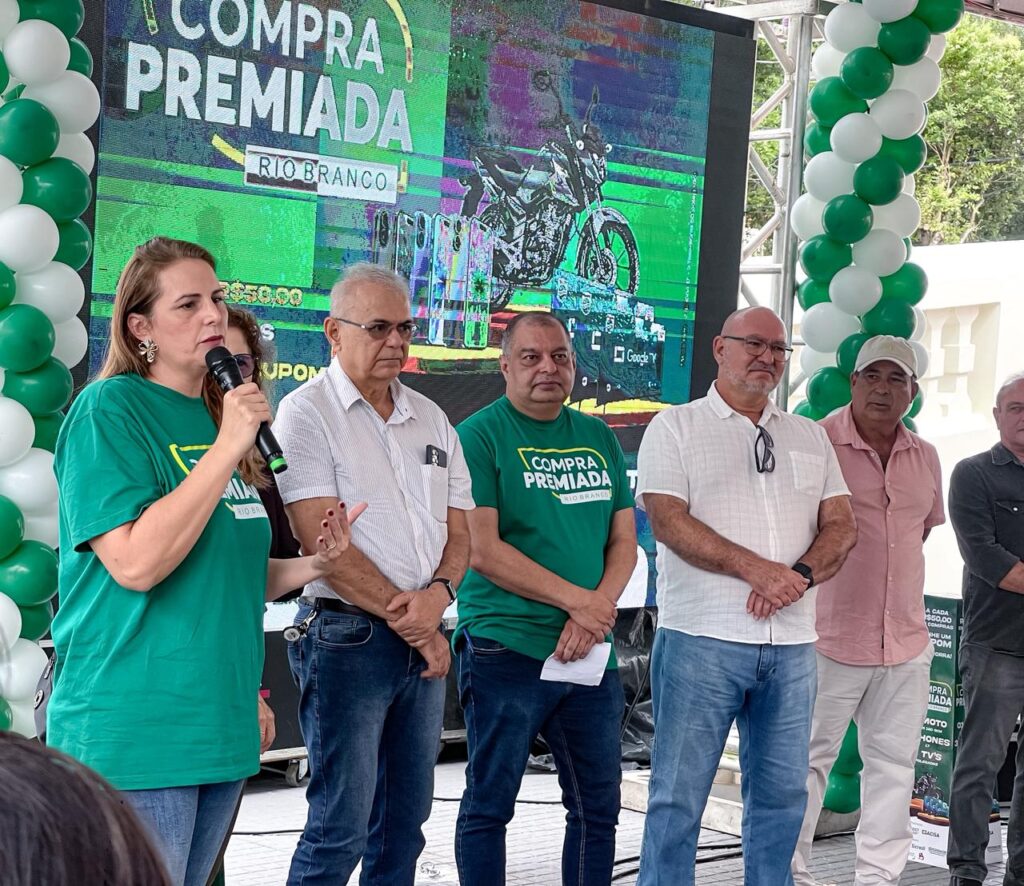 Presidente da Acisa, Patrícia Dossa, destaca a importância da parceria com o governo. Foto: Kauã Esdras/Cedida