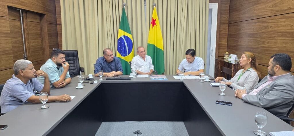 Encontro reuniu membros do governo e empresários do setor na Casa Civil. Foto: Luan Cesar/Seict