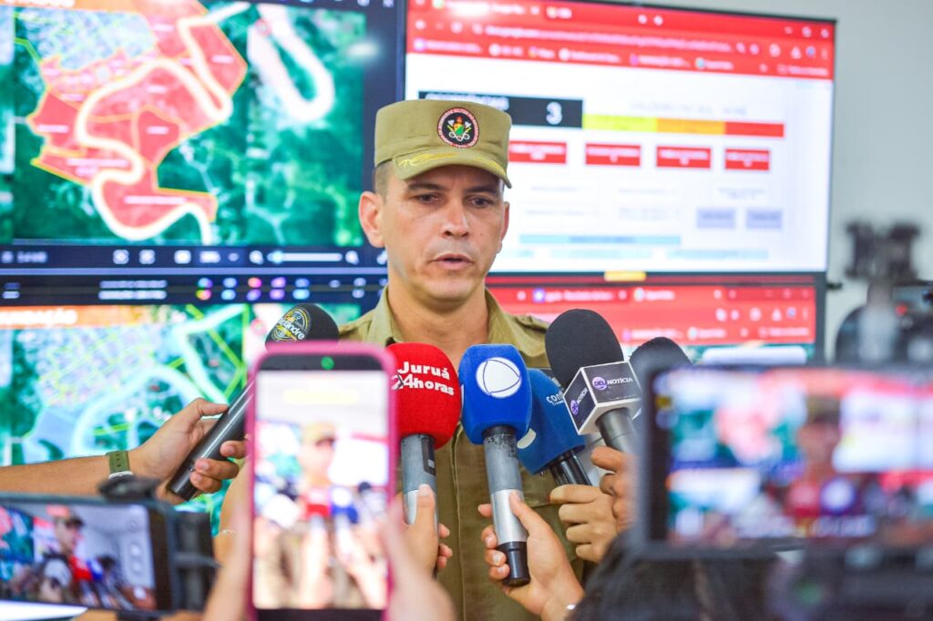 Josadac Cavalcante: “Seguimos juntos atuando para minimizar o impacto das cheias”. Foto: Marcos Santos/Secom