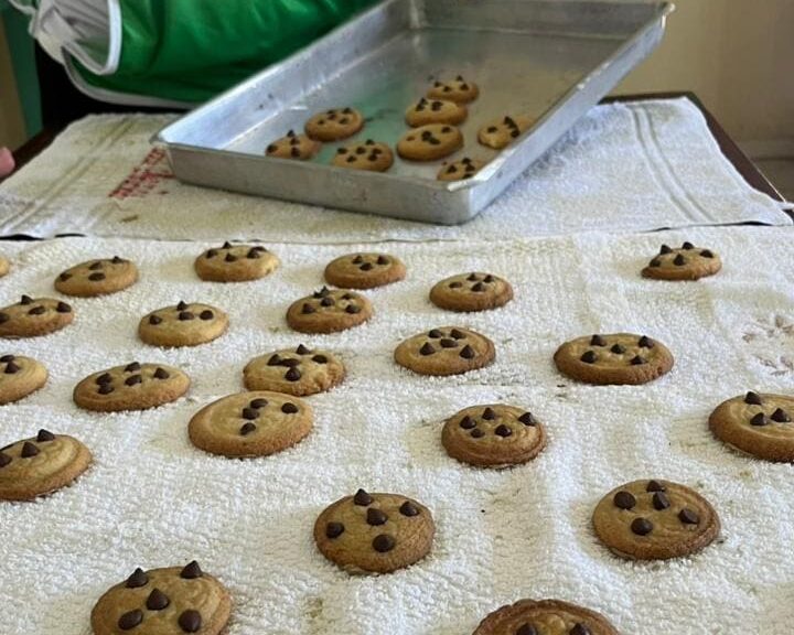 No Juruá, governo promove oficina culinária e fortalece autonomia de mulheres em recuperação na Fazenda Esperança