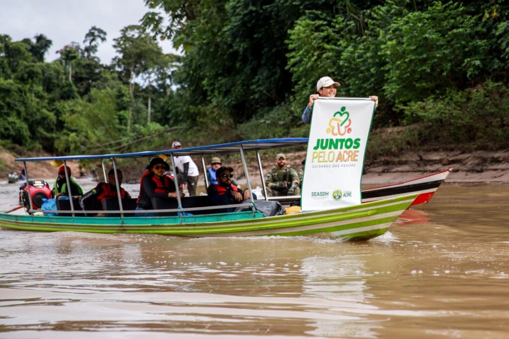 Programa Juntos Pelo Acre se tornou o maior ao levar serviços de cidadania aos 22 municípios acreanos. Foto: Neto Lucena/Secom.